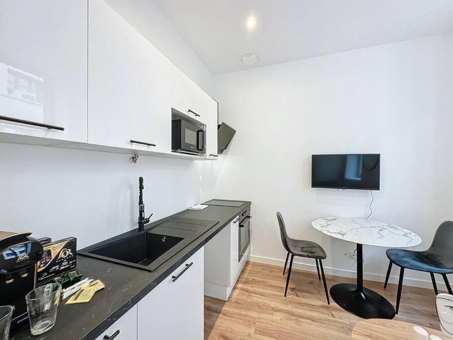 Cosy Studio, Centre Ville Thomassin 3 Lyon Luaran gambar